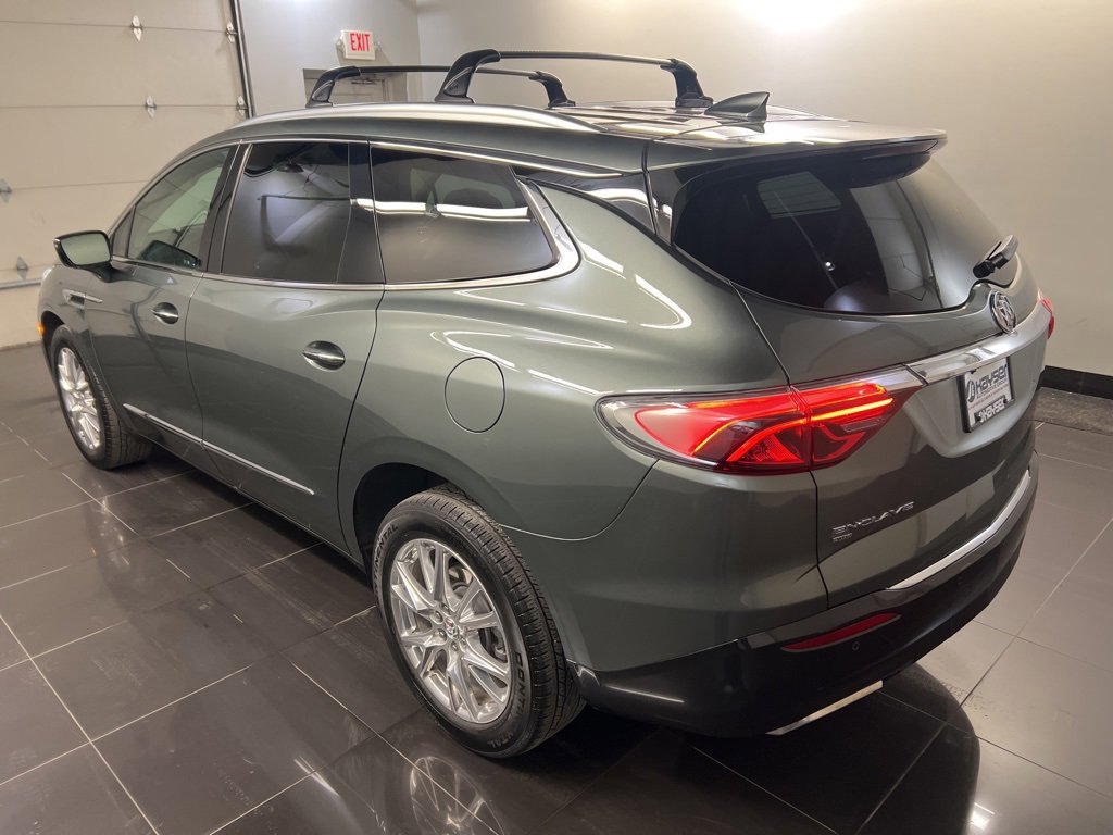 Used 2023 Buick Enclave Premium w/ Experience Buick Package image 4