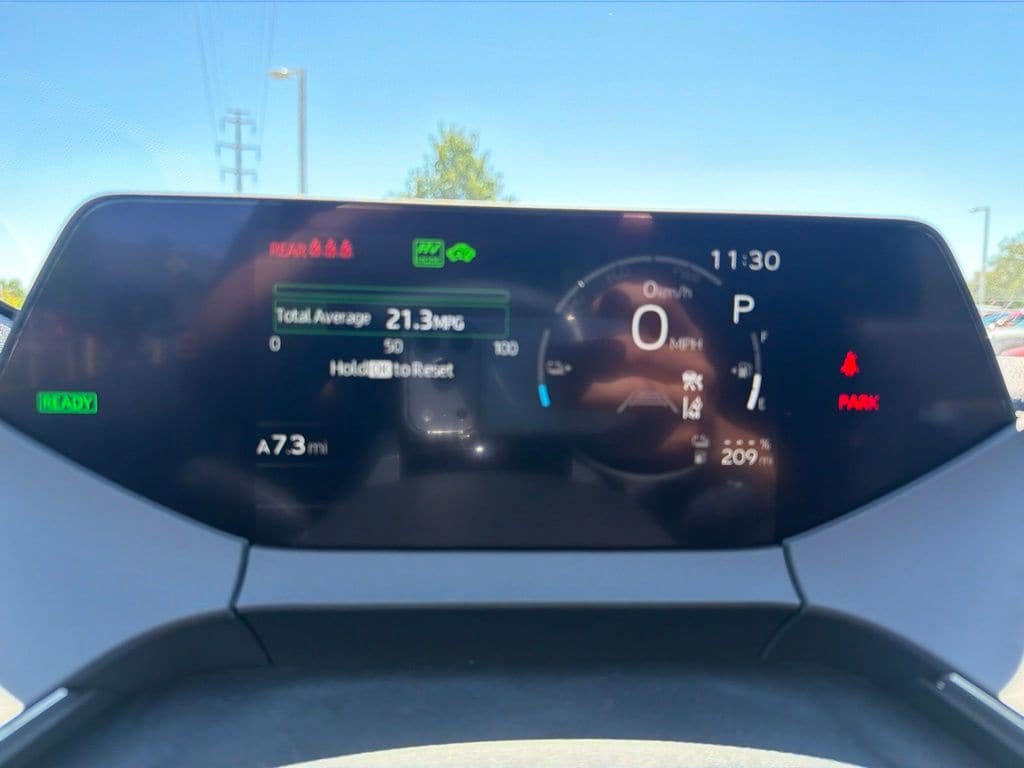 New 2026 Toyota Prius Plug-In Hybrid FWD image 28