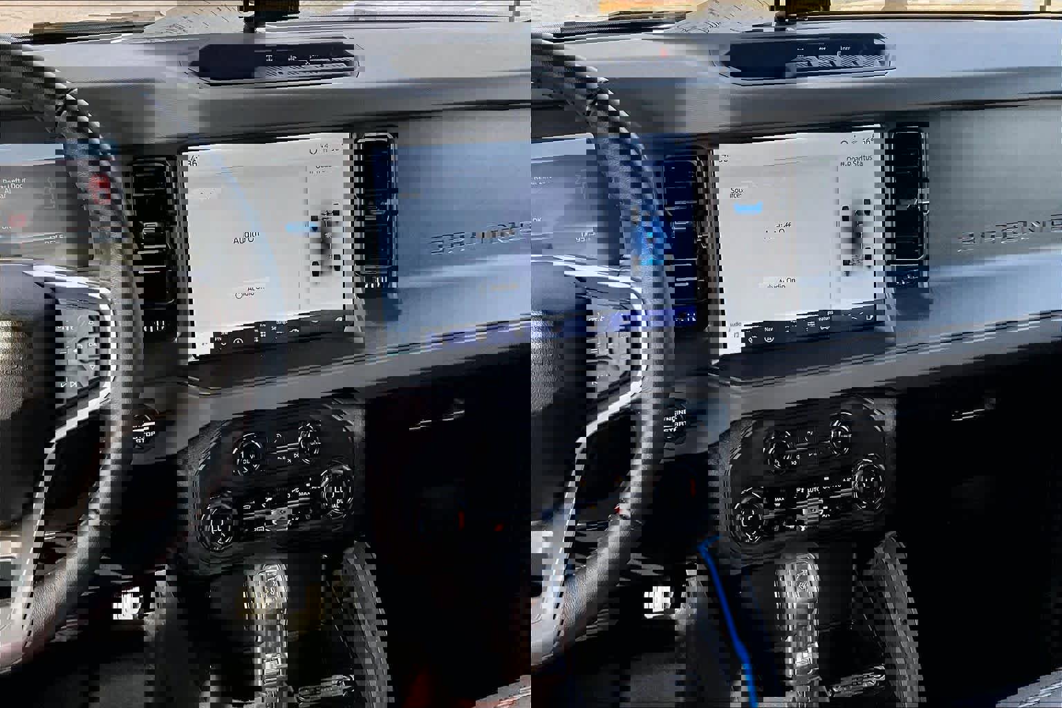 Used 2024 Ford Bronco Black Diamond image 7