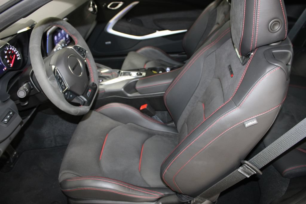 Used 2023 Chevrolet Camaro ZL1 RWD image 17