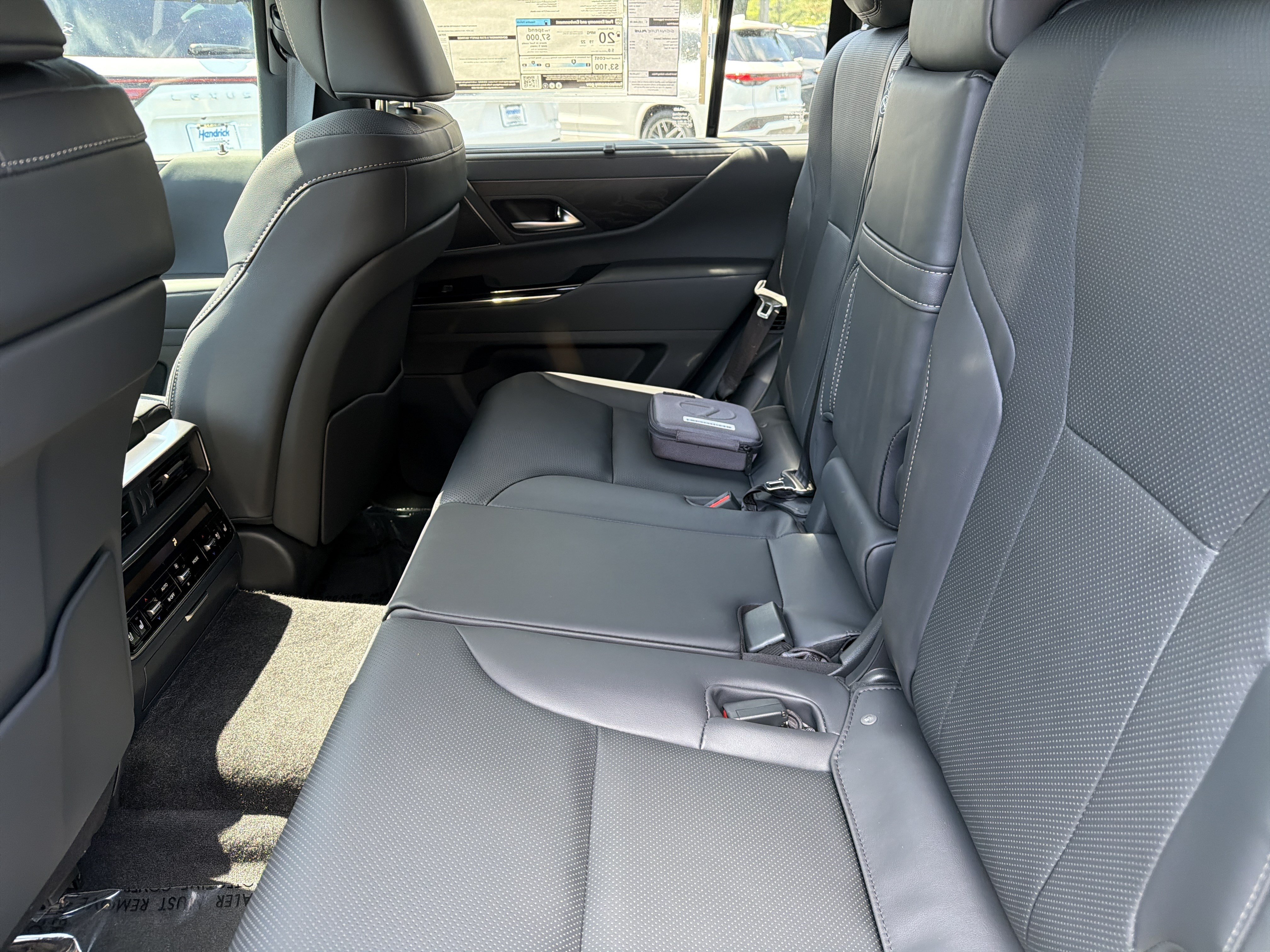 New 2026 Lexus LX 700h Luxury AWD/4WD image 21