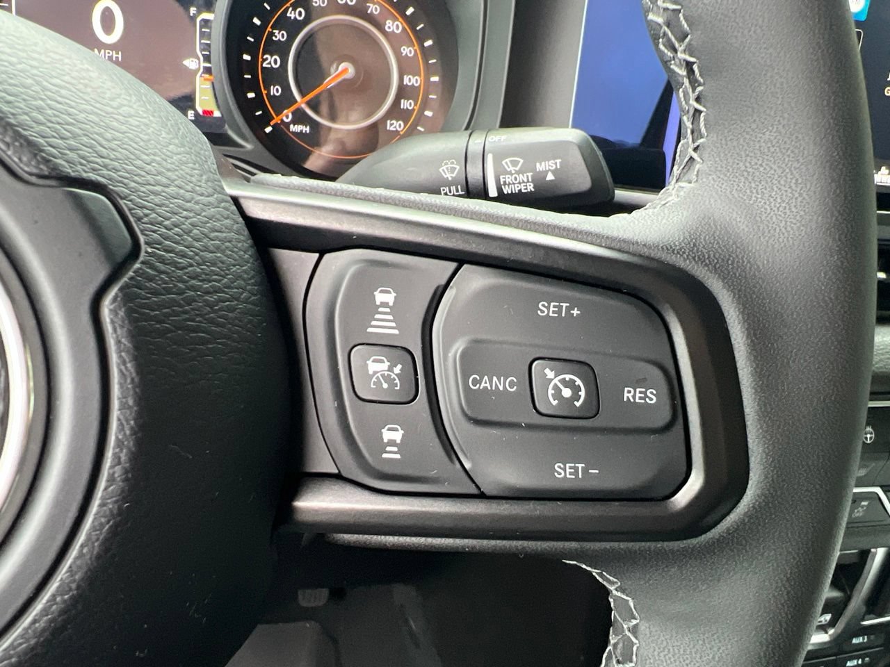 Used 2025 Jeep Wrangler Sport AWD/4WD image 26