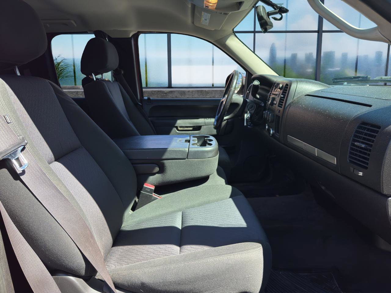 Used 2012 Chevrolet Silverado 1500 LT image 18