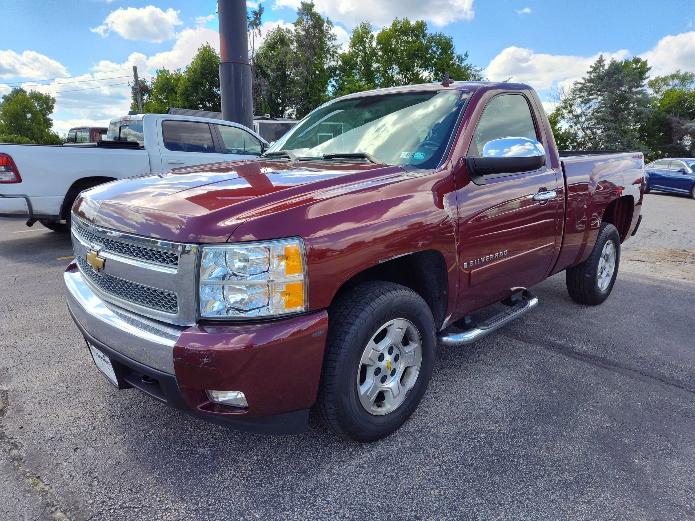 Used 2008 Chevrolet Silverado 1500 LT w/ 1LT Convenience Package