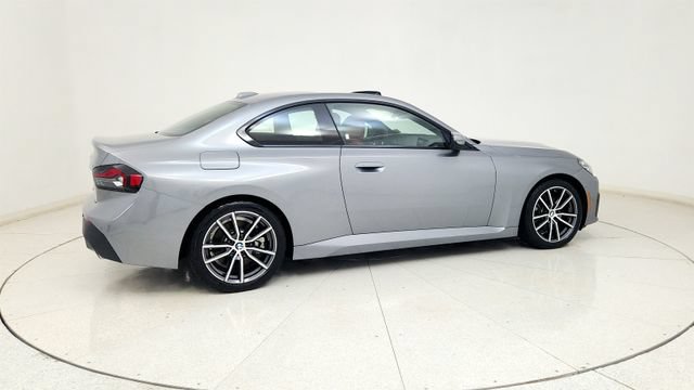 Used 2025 BMW 230i Coupe RWD image 11