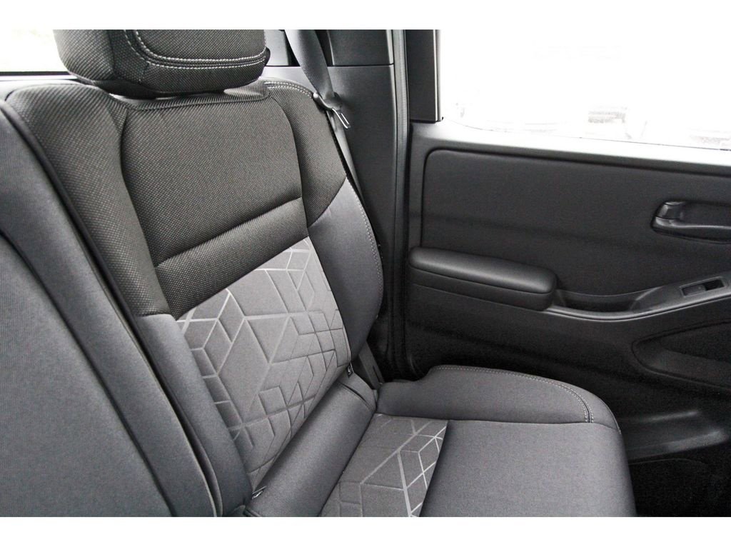 New 2026 Nissan Frontier SV w/ SV Convenience Package RWD image 12