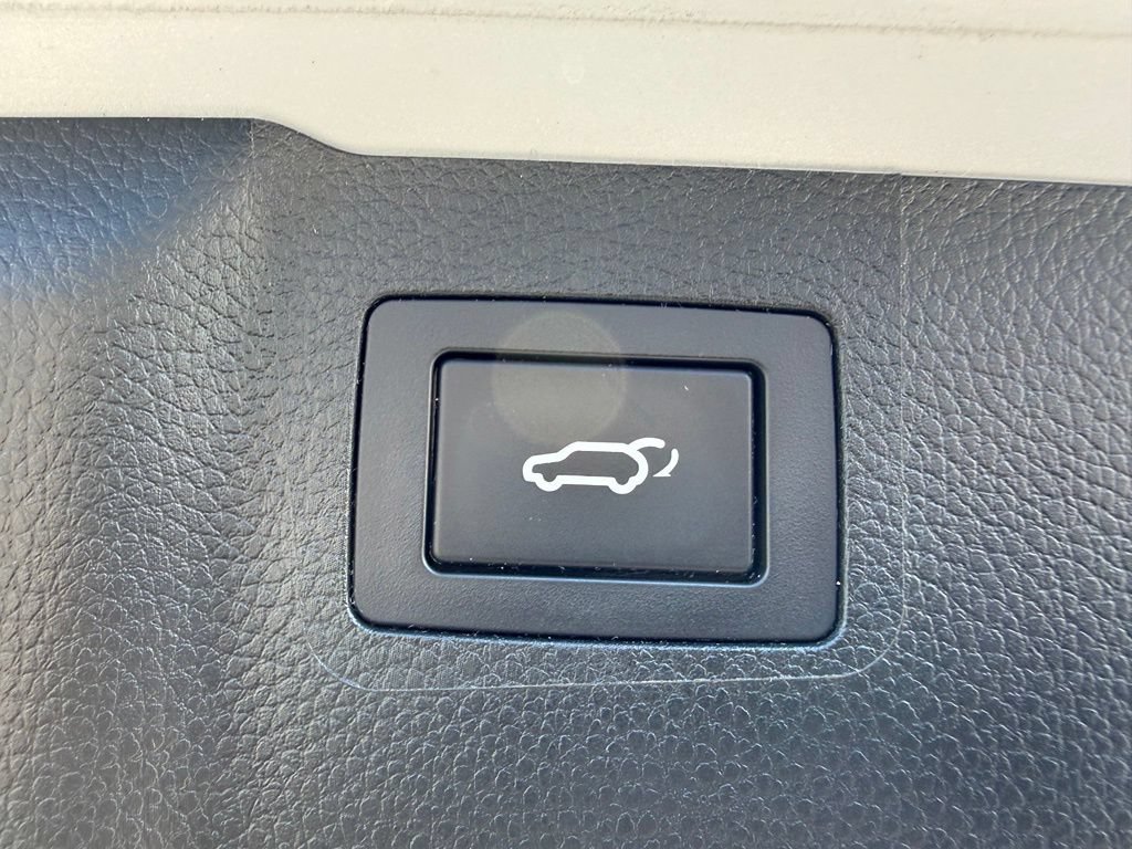 Used 2019 Hyundai Santa Fe XL AWD/4WD image 37