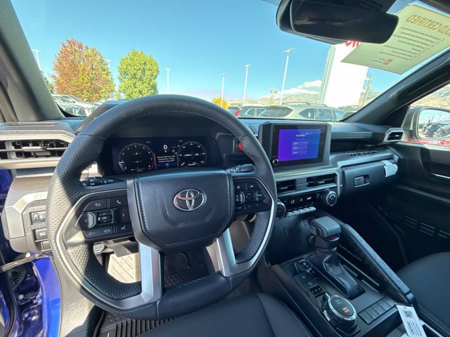 Certified 2025 Toyota Tacoma TRD Sport AWD/4WD image 21