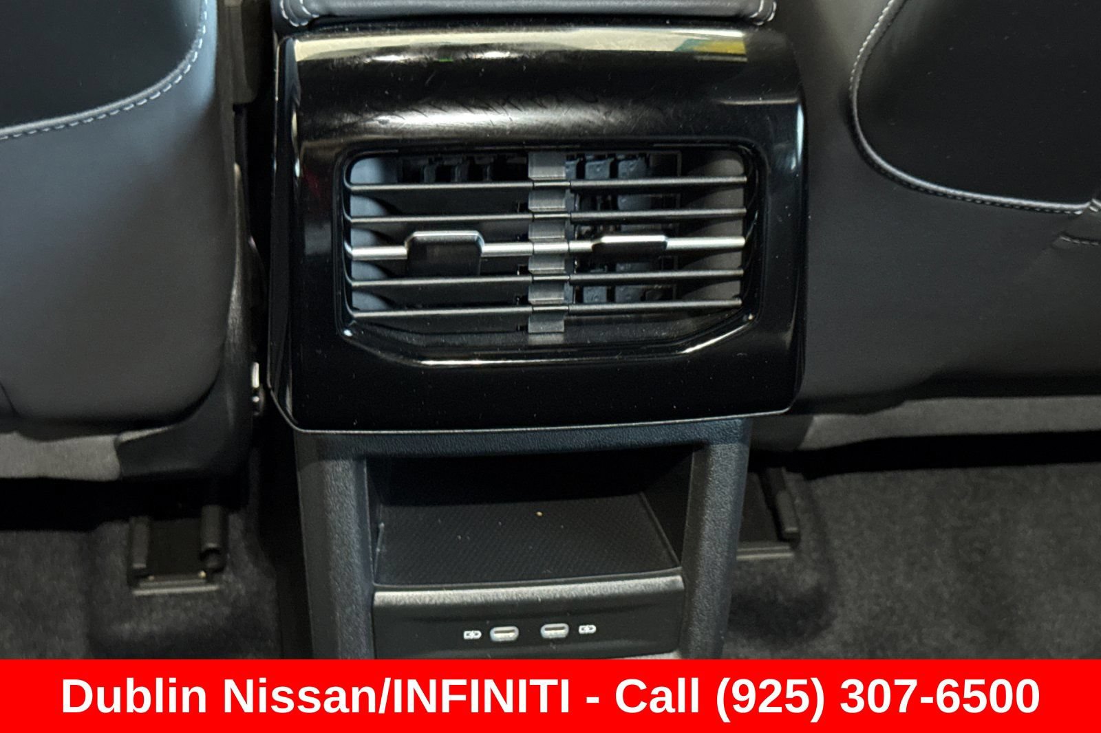 Used 2023 Volkswagen ID.4 Pro RWD image 43