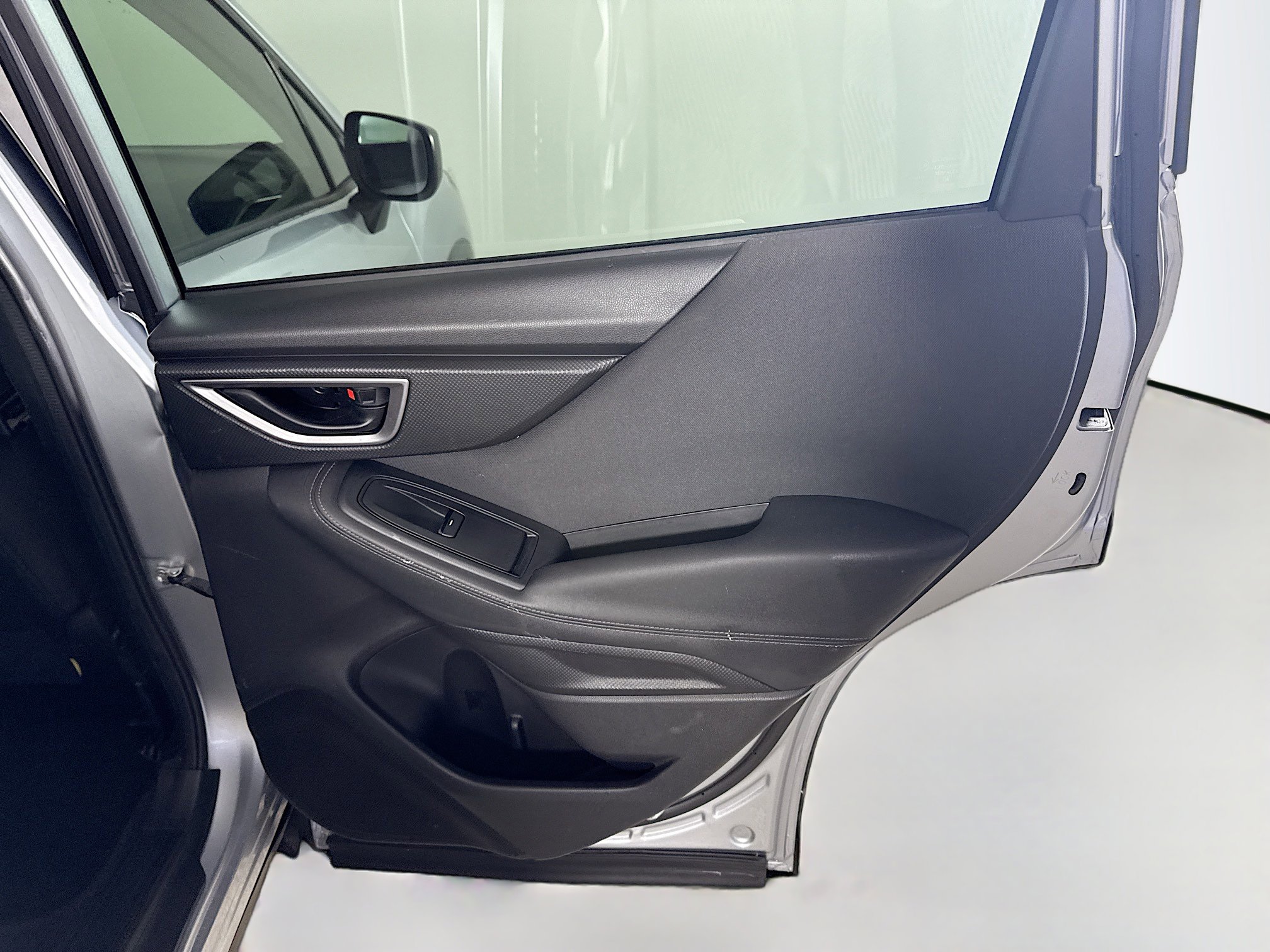 Used 2020 Subaru Forester AWD/4WD image 27