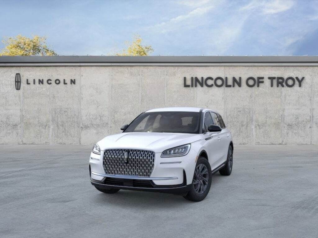 New 2025 Lincoln Corsair FWD w/ Equipment Group 101A image 24