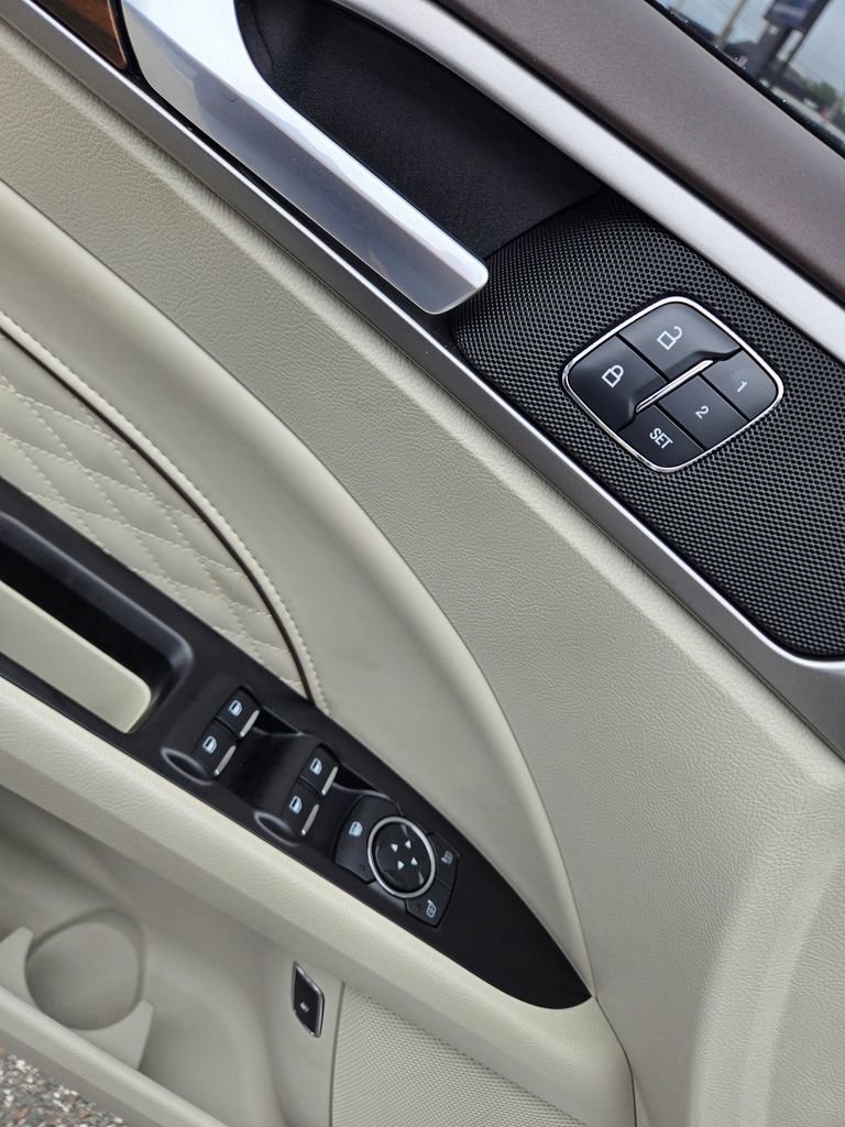 Used 2018 Ford Fusion Energi Platinum image 22