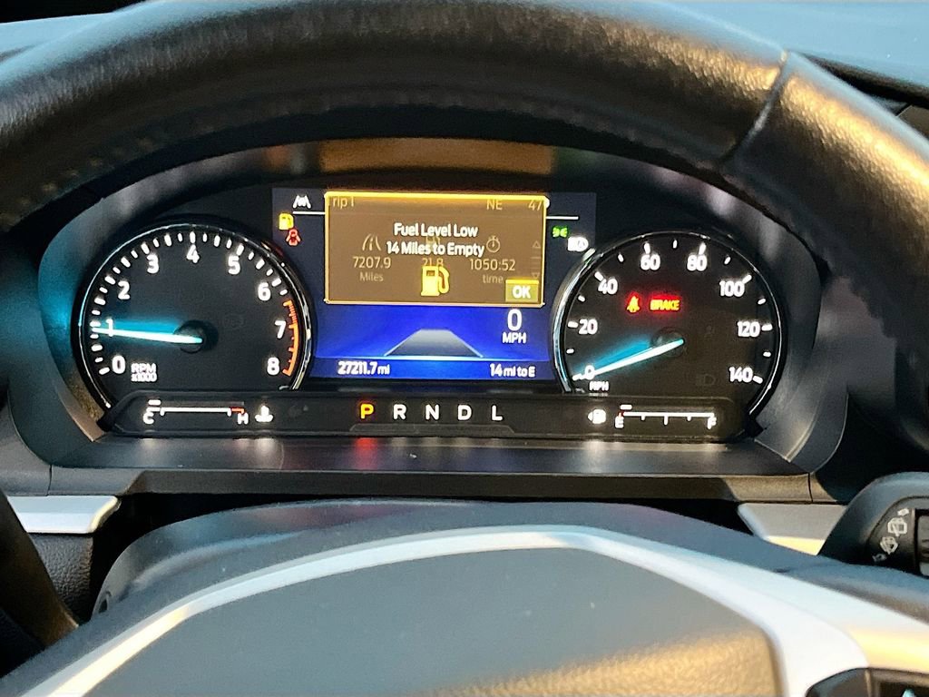 Used 2022 Ford Explorer XLT image 12