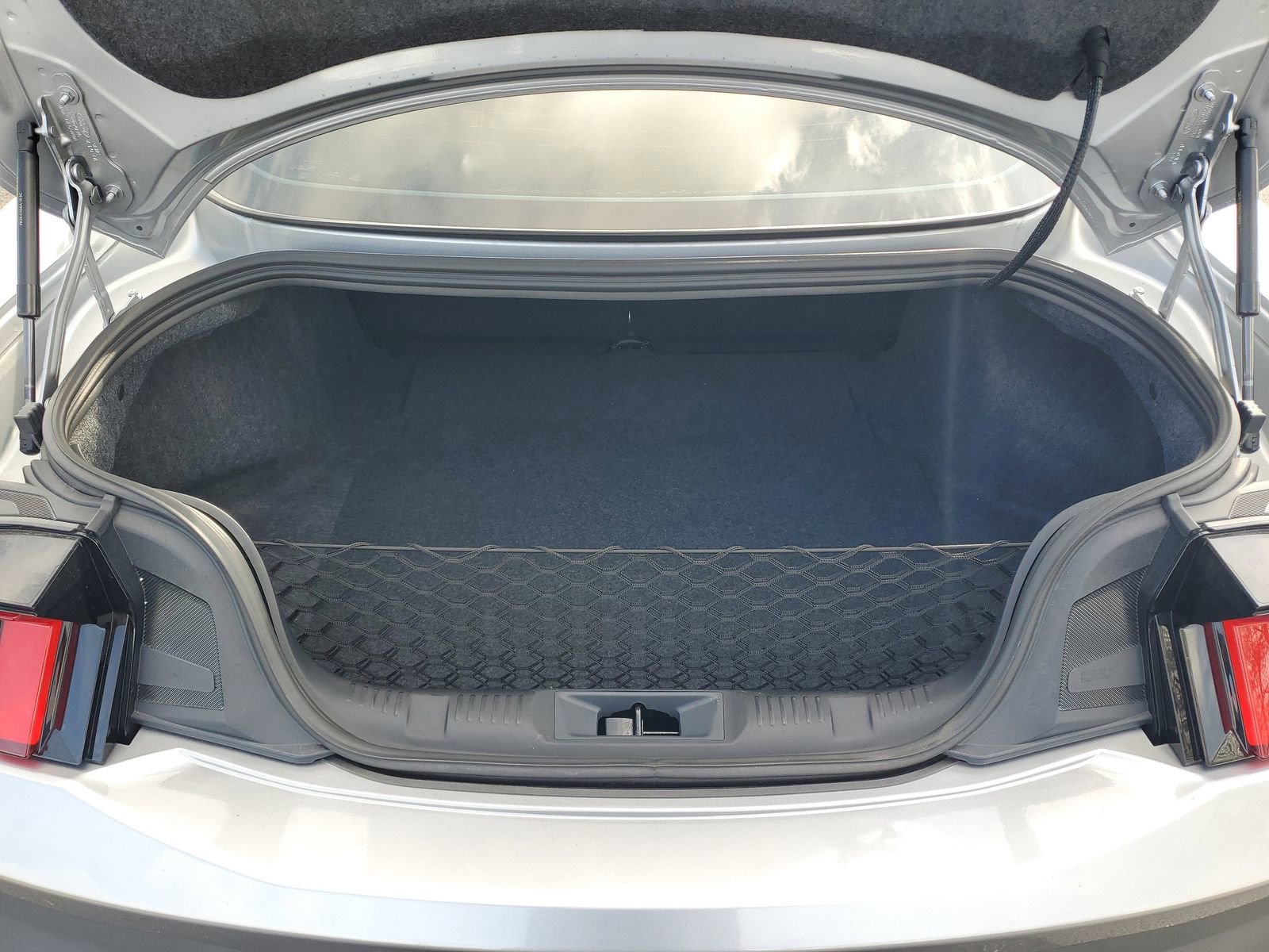 Used 2024 Ford Mustang Premium image 7