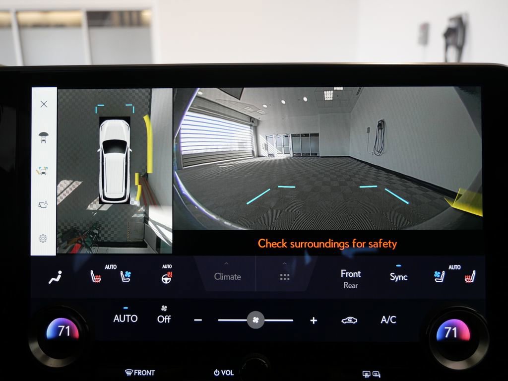 Certified 2025 Lexus TX 500h AWD w/ Technology Package image 25