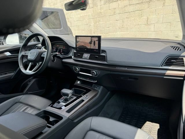 Certified 2023 Audi Q5 2.0T Premium Plus w/ Premium Plus Package AWD/4WD image 18