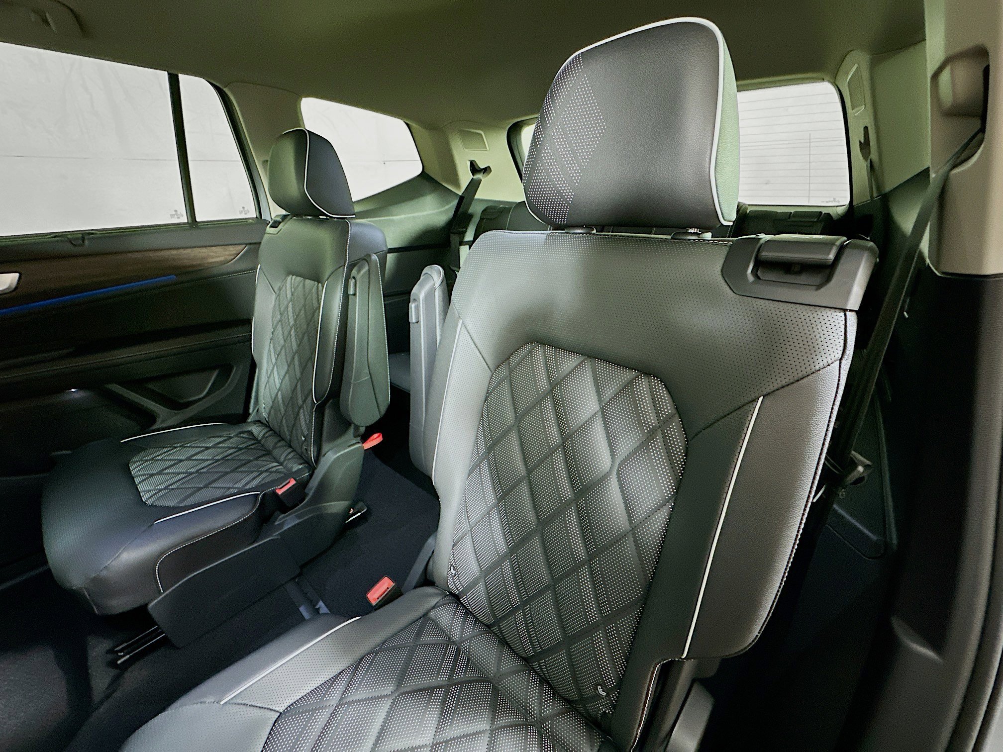 New 2026 Volkswagen Atlas SEL Premium R-Line image 25