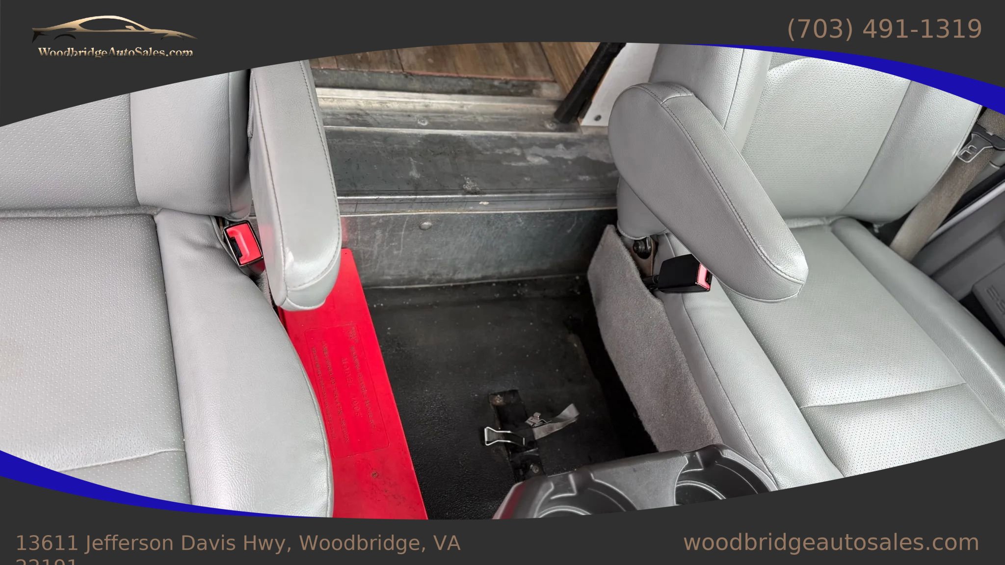 Used 2019 Ford E-350 and Econoline 350 Super Duty w/ Power Windows & Locks Group image 24