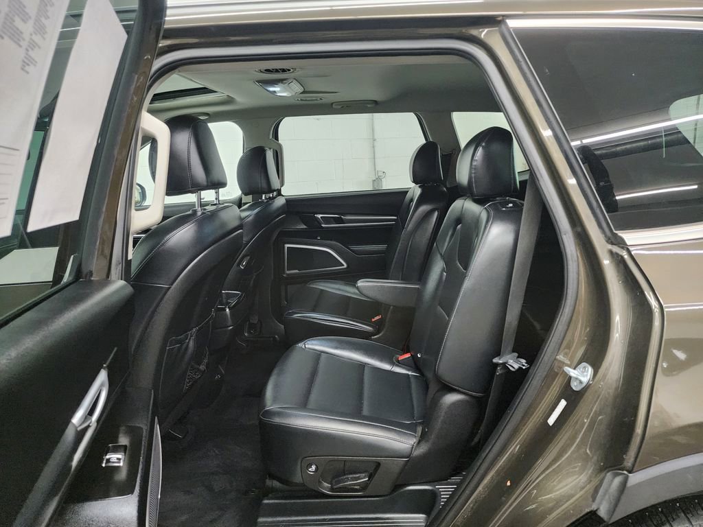 Used 2020 Kia Telluride S AWD/4WD image 26