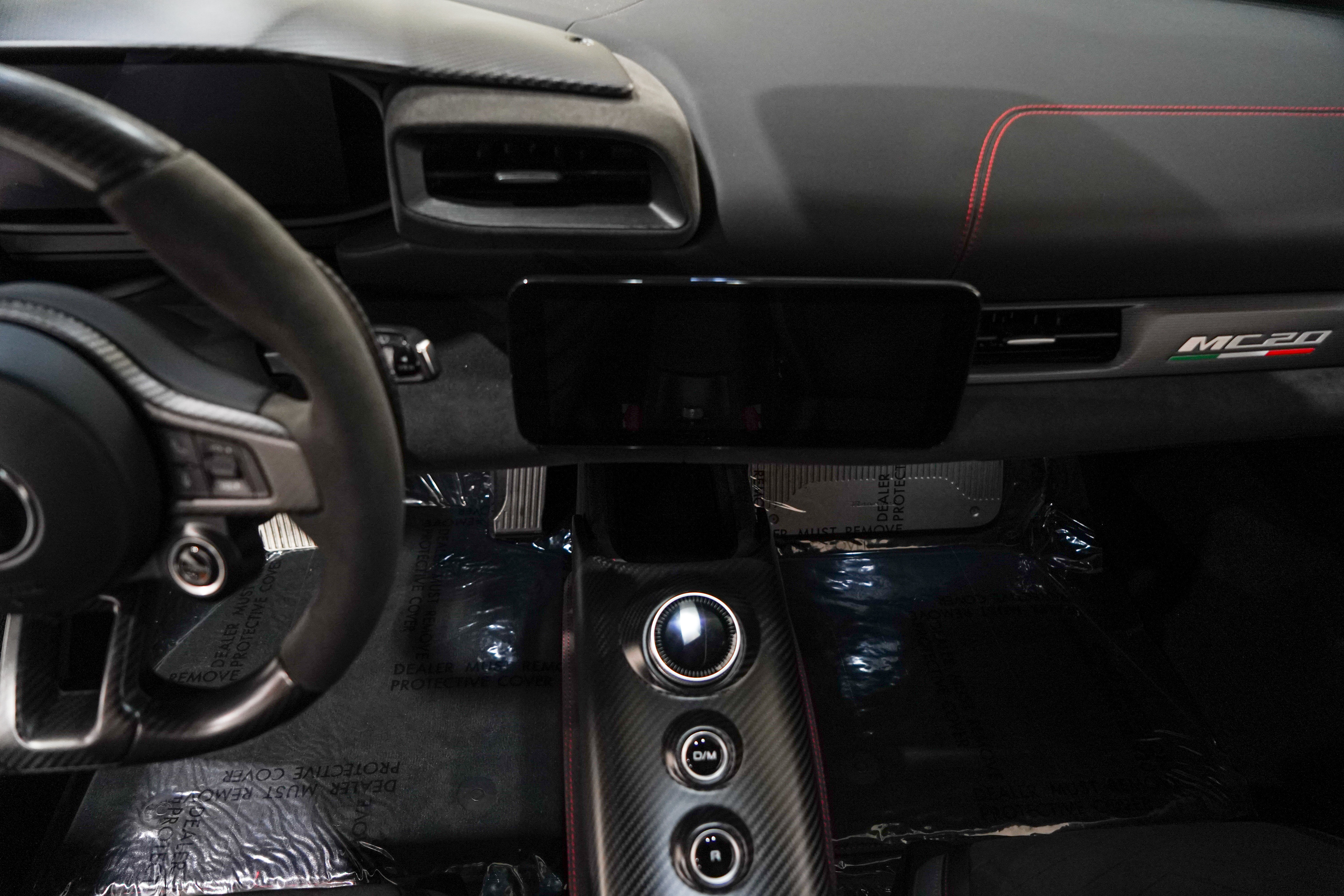 Used 2023 Maserati MC20 Coupe RWD image 12