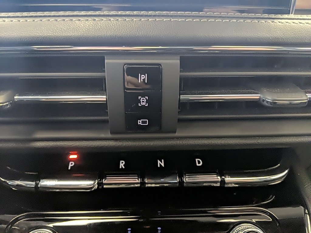 Certified 2022 Lincoln Corsair Grand Touring image 19