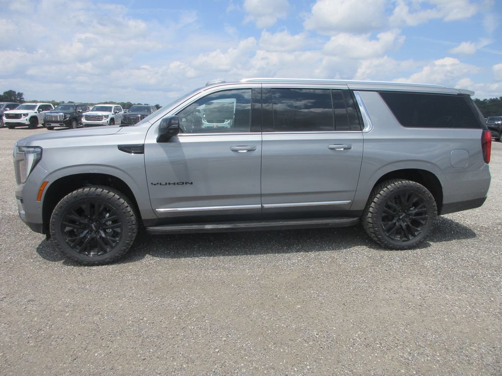 New 2026 GMC Yukon XL Elevation w/ Elevation Premium Package AWD/4WD image 7