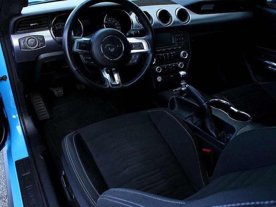 Used 2017 Ford Mustang GT w/ Black Accent Package image 9