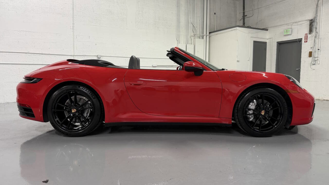 Used 2023 Porsche 911 Carrera image 11