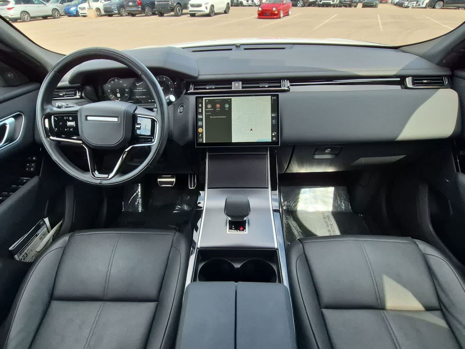 Certified 2026 Land Rover Range Rover Velar Dynamic SE AWD/4WD image 15