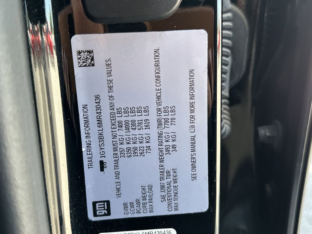 Used 2021 Cadillac Escalade Premium Luxury image 38