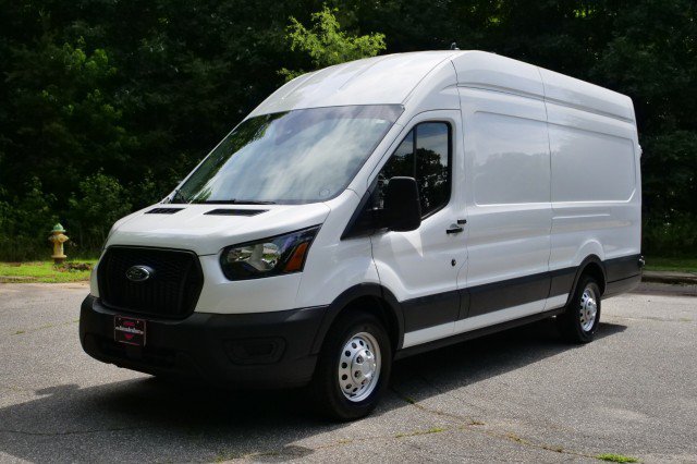 Used 2024 Ford Transit 250 148 High Roof Extended AWD w/ Load Area Protection Package image 6