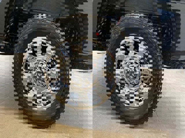 New 2026 Ford F350 Lariat image 24