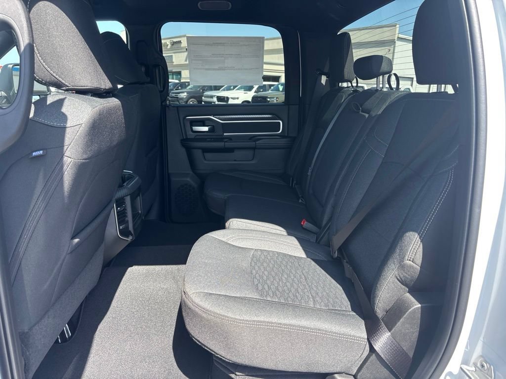 New 2027 RAM 2500 Big Horn AWD/4WD image 7