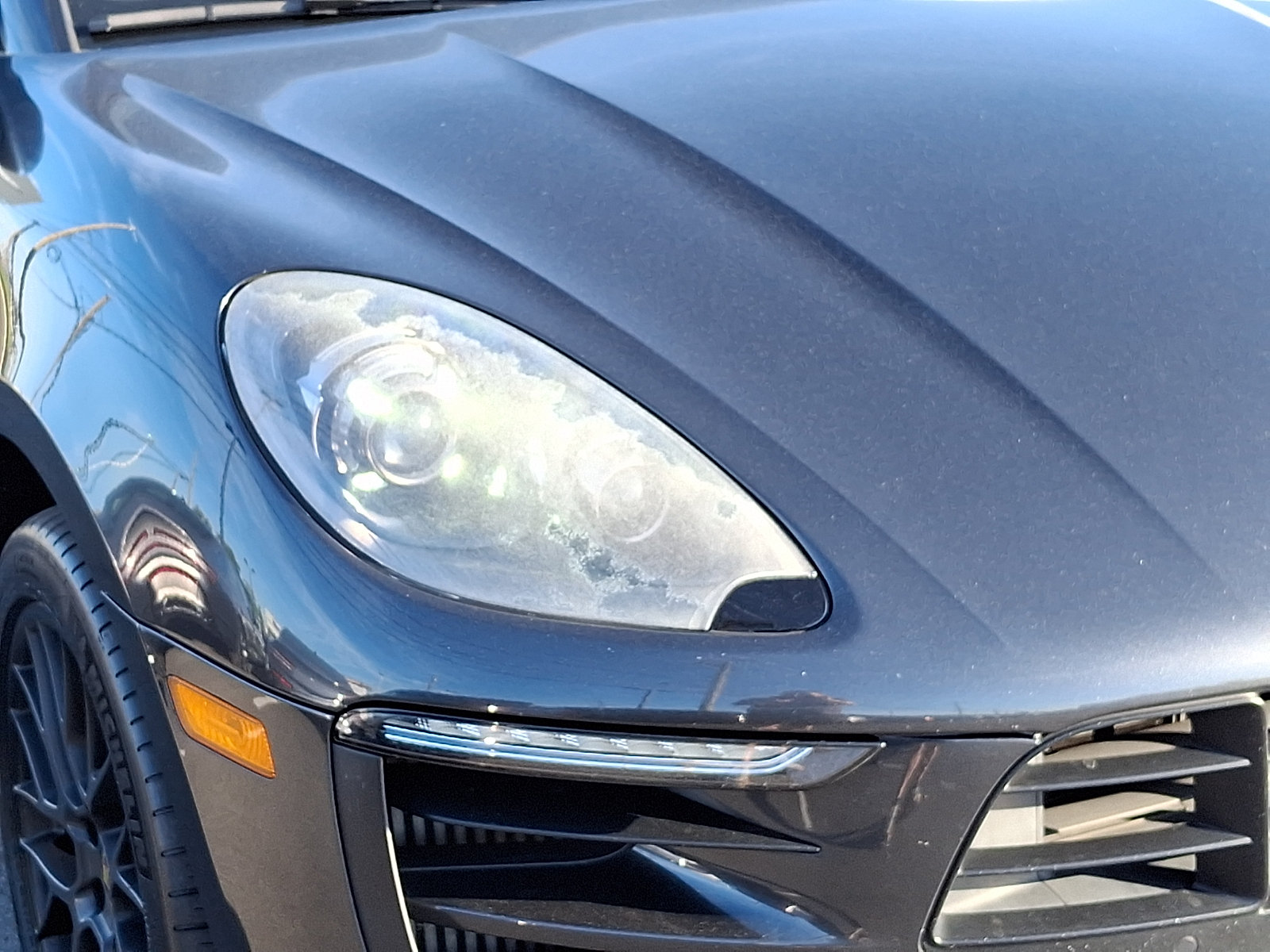 Used 2017 Porsche Macan GTS AWD/4WD image 9