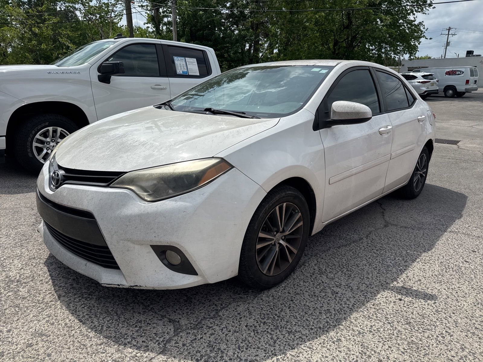 Used 2016 Toyota Corolla LE image 1