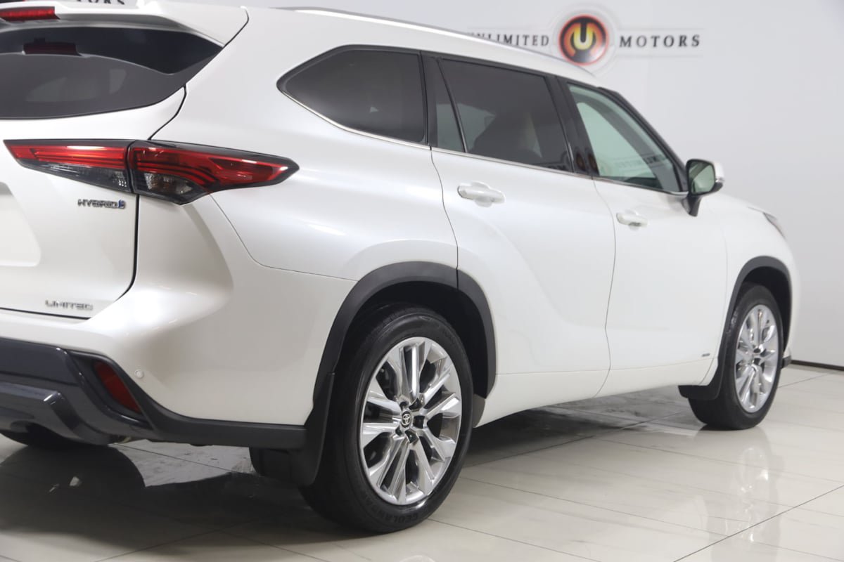 Used 2023 Toyota Highlander Limited AWD/4WD image 37