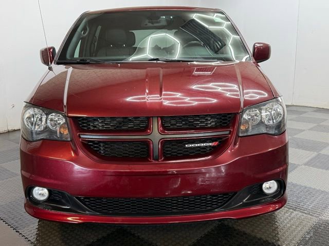 Used 2019 Dodge Grand Caravan GT image 4
