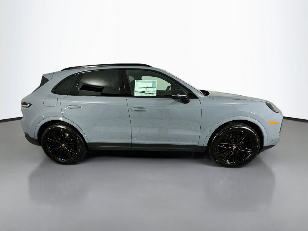 New 2026 Porsche Cayenne AWD/4WD image 8