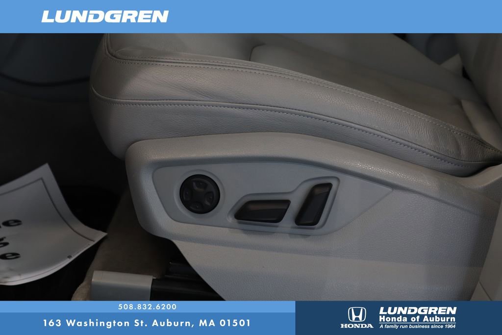 Used 2018 Audi Q7 3.0T Premium Plus w/ Premium Plus Package AWD/4WD image 13