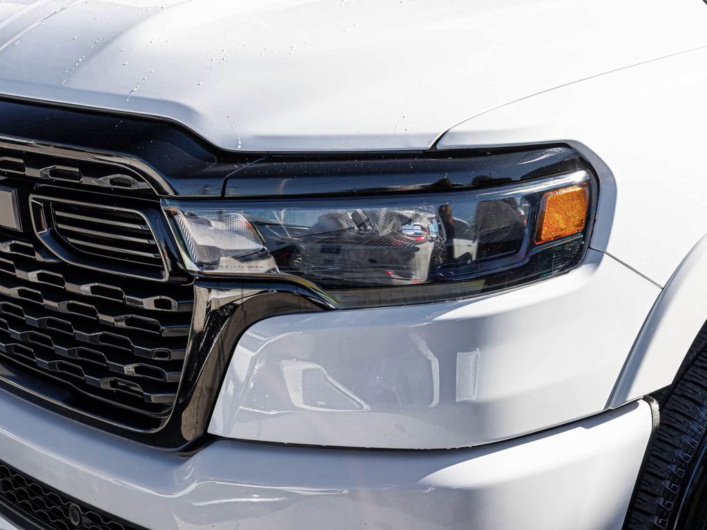Used 2025 RAM 1500 Big Horn AWD/4WD image 37