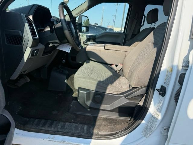 Used 2018 Ford F350 XLT AWD/4WD image 2