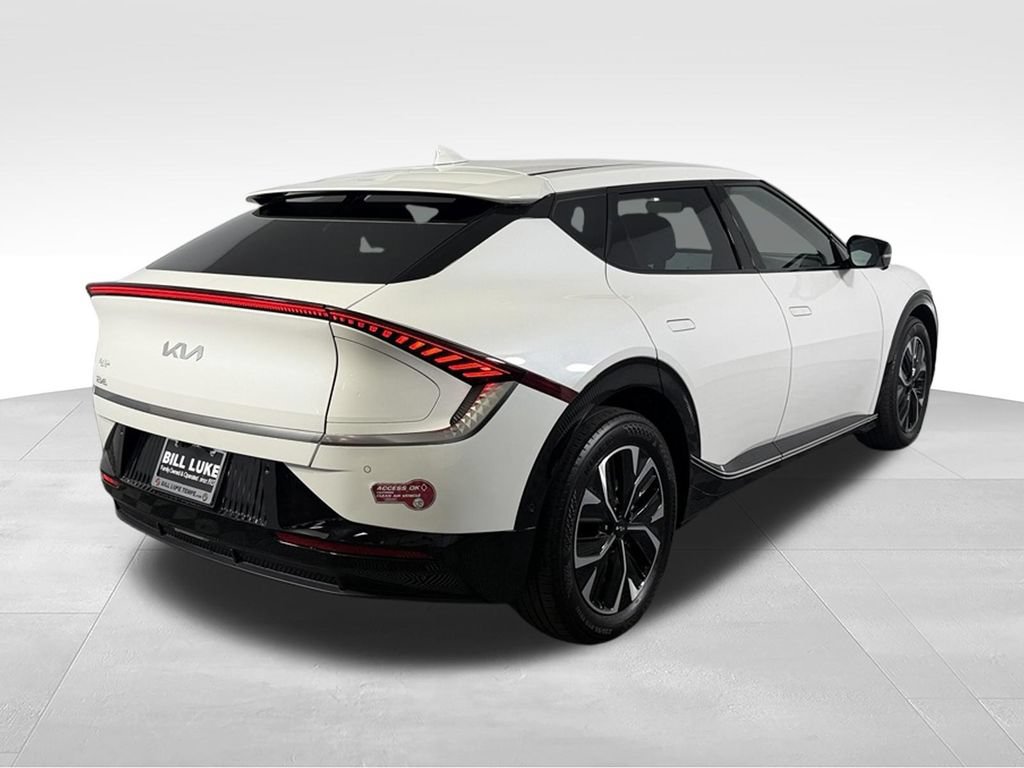 Used 2024 Kia EV6 Wind w/ Wind Technology Package RWD image 7