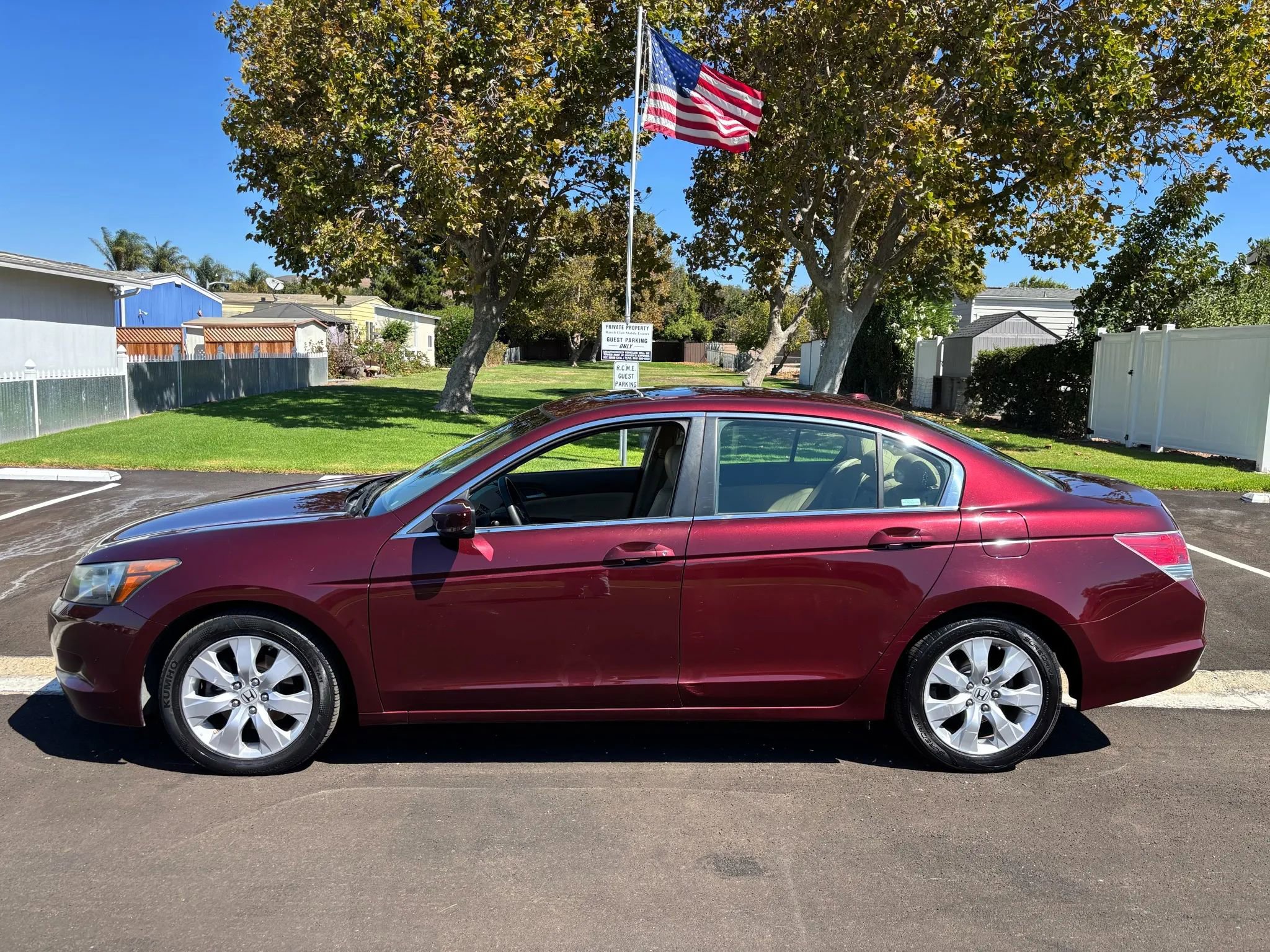 Used 2010 Honda Accord EX-L image 1
