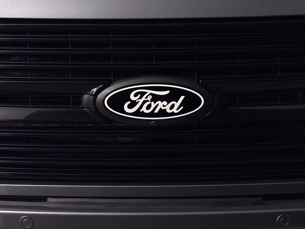 Used 2025 Ford F150 Platinum w/ Equipment Group 702A High AWD/4WD image 13