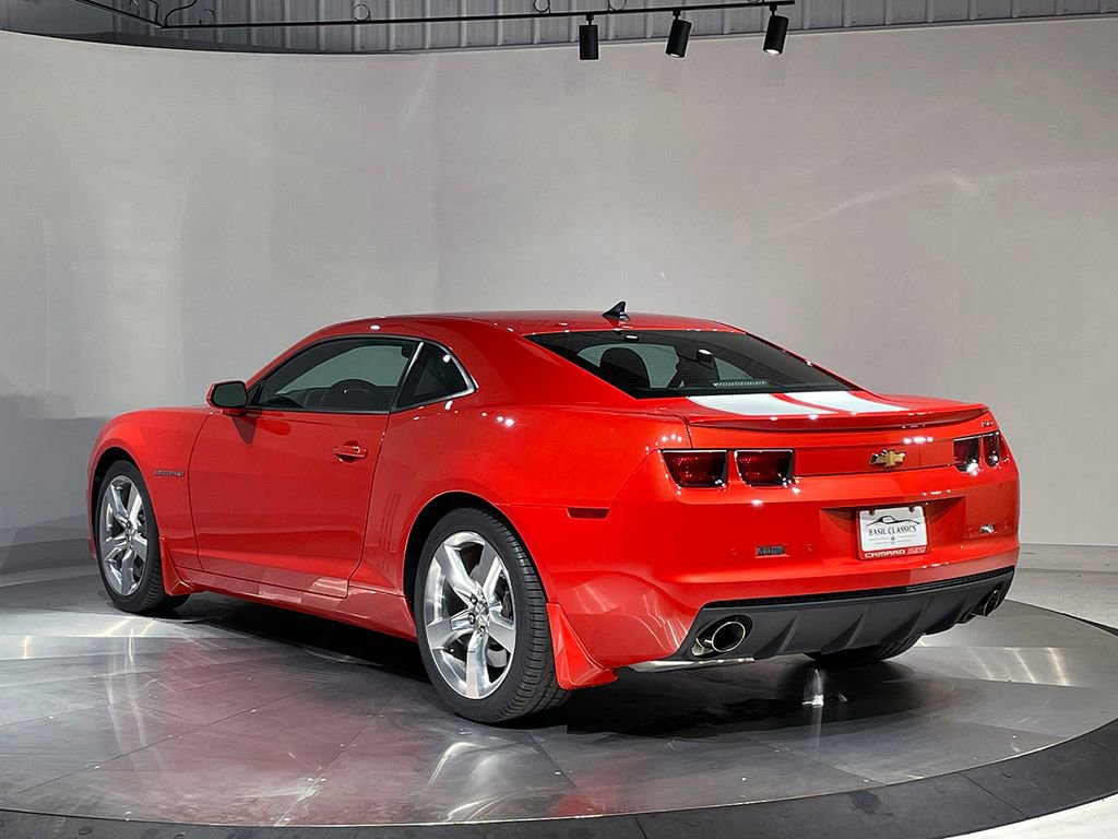 Used 2011 Chevrolet Camaro SS w/ RS Package image 2