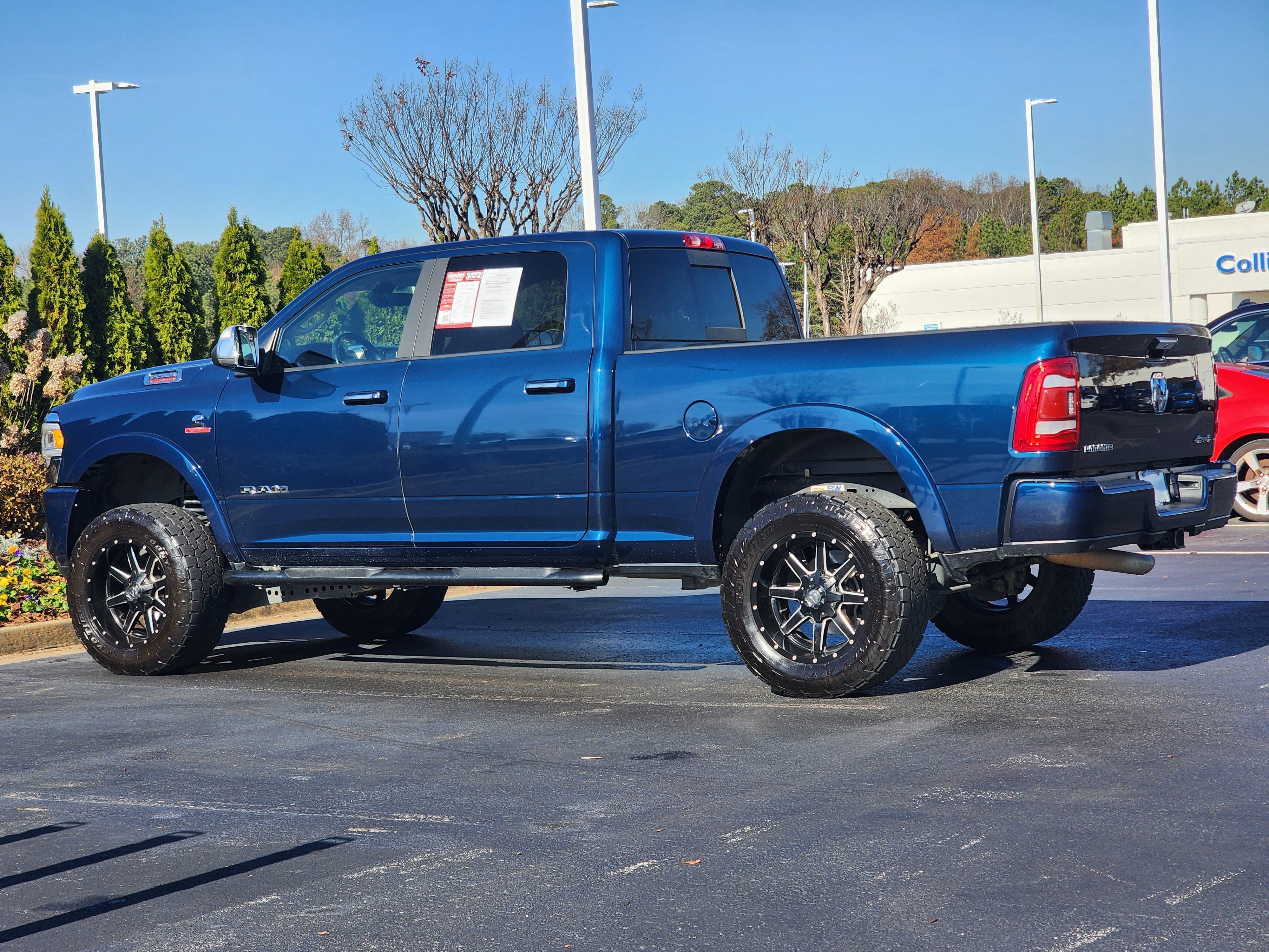 Used 2022 RAM 2500 Laramie w/ Body Color Bumper Group image 11