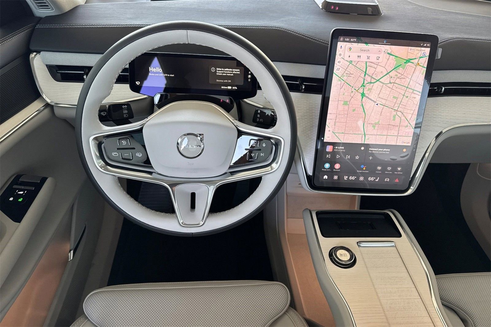 New 2025 Volvo EX90 Plus w/ Protection Package Premier image 13