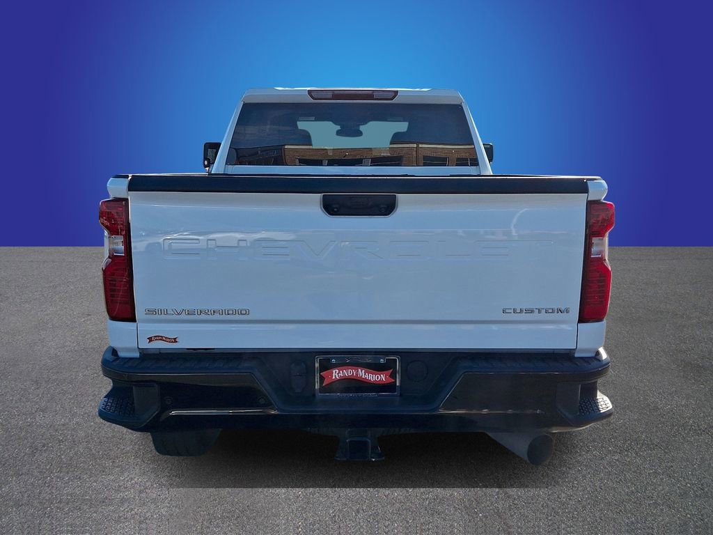 Used 2024 Chevrolet Silverado 2500 Custom w/ Custom Value Package image 5