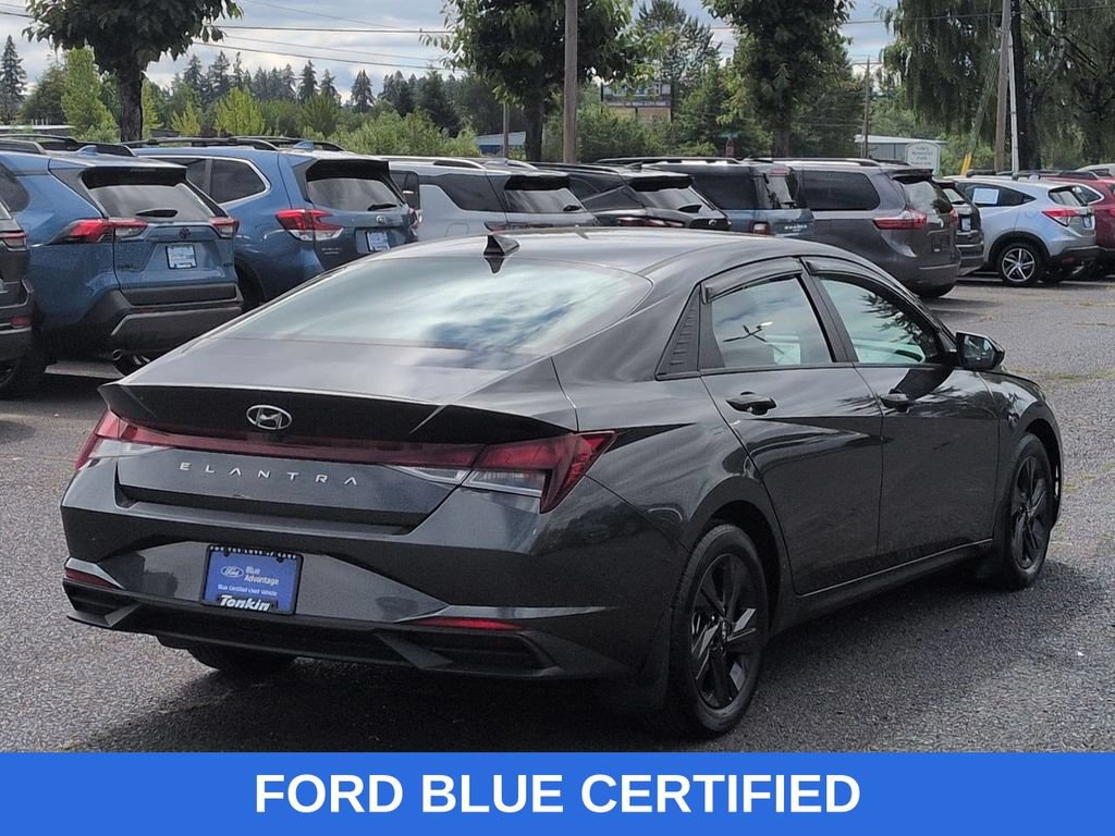 Used 2023 Hyundai Elantra SEL FWD image 5