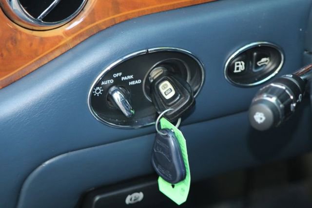 Used 1999 Rolls-Royce Silver Seraph image 15